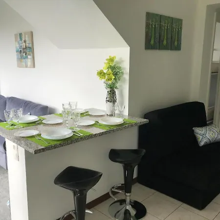 Daire With 2 Bedrooms In Caloura With Furnished Terrace And Wifi *